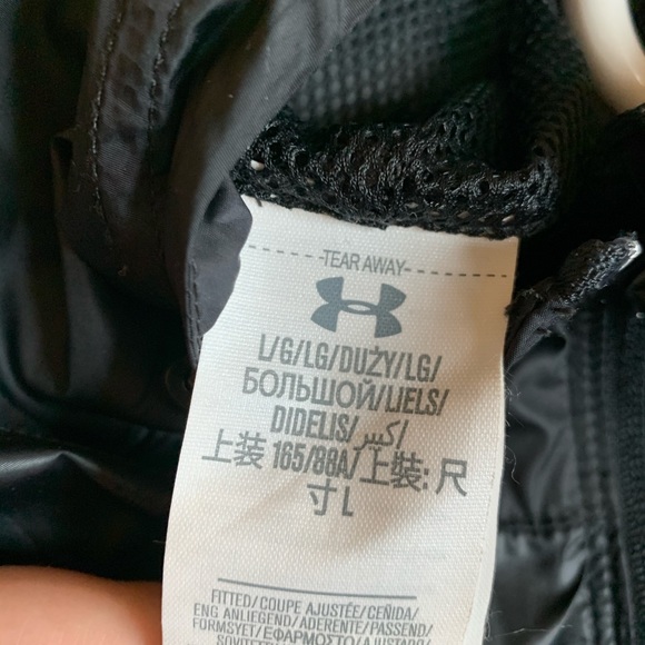 Under Armour Windbreaker - Picture 4 of 8